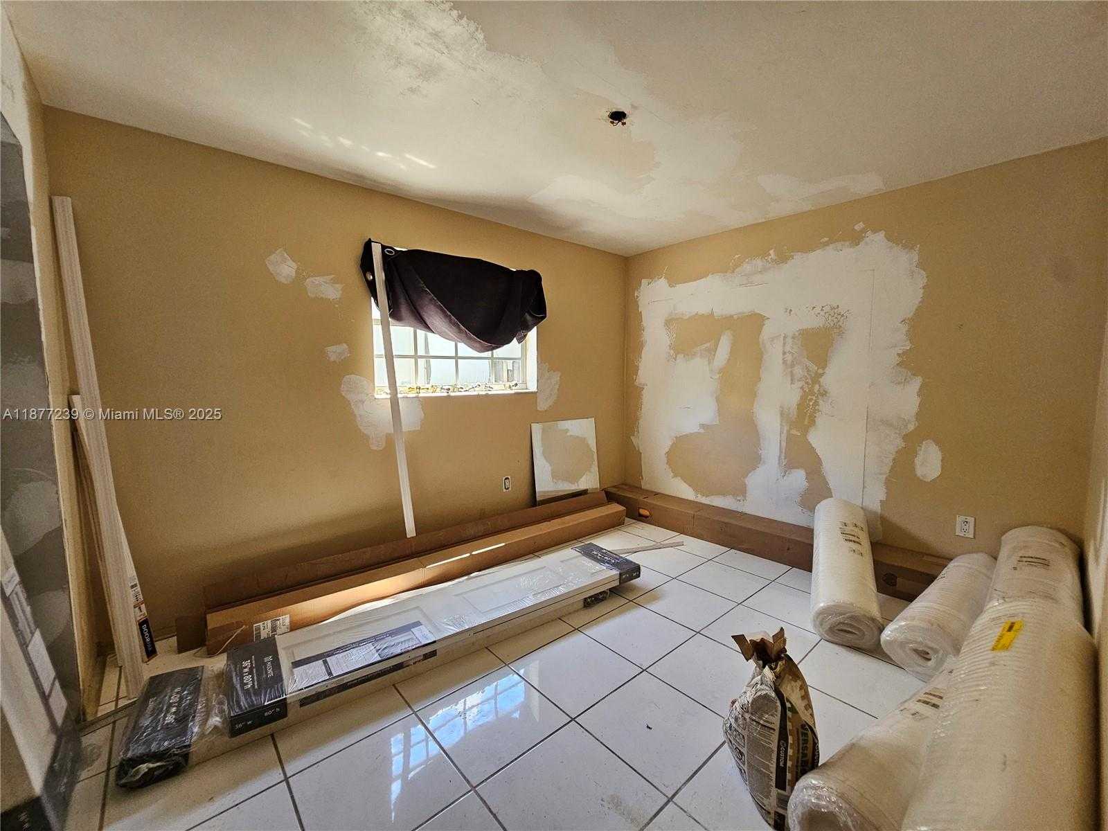 Small Image of 7648 CORAL BLVD, Miramar Number 9