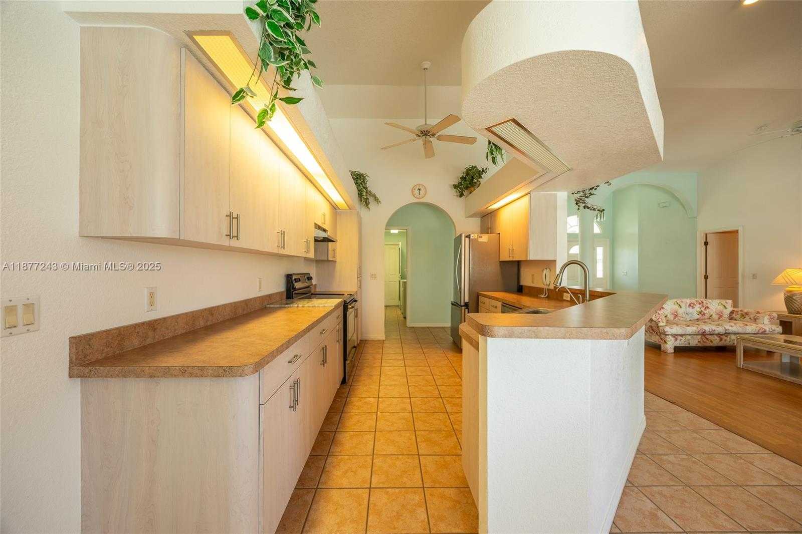 Small Image of 3902 SOUTH EAST 13TH AVE, Cape Coral Number 13