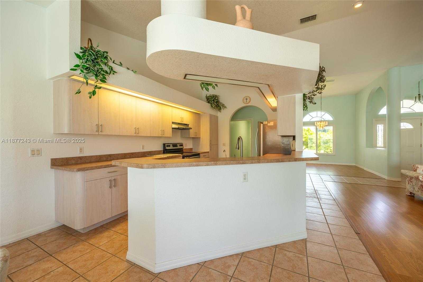 Small Image of 3902 SOUTH EAST 13TH AVE, Cape Coral Number 15