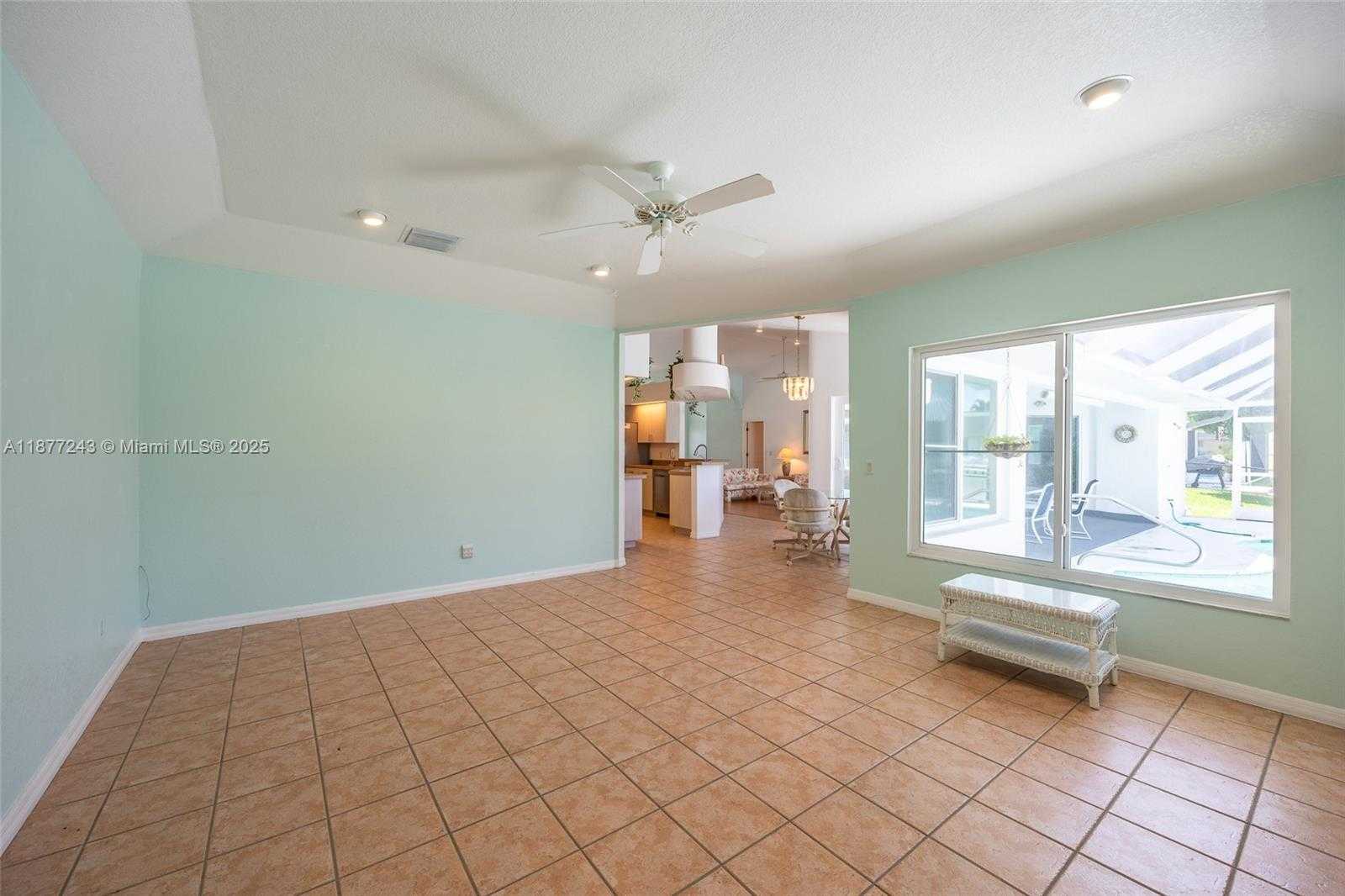 Small Image of 3902 SOUTH EAST 13TH AVE, Cape Coral Number 18
