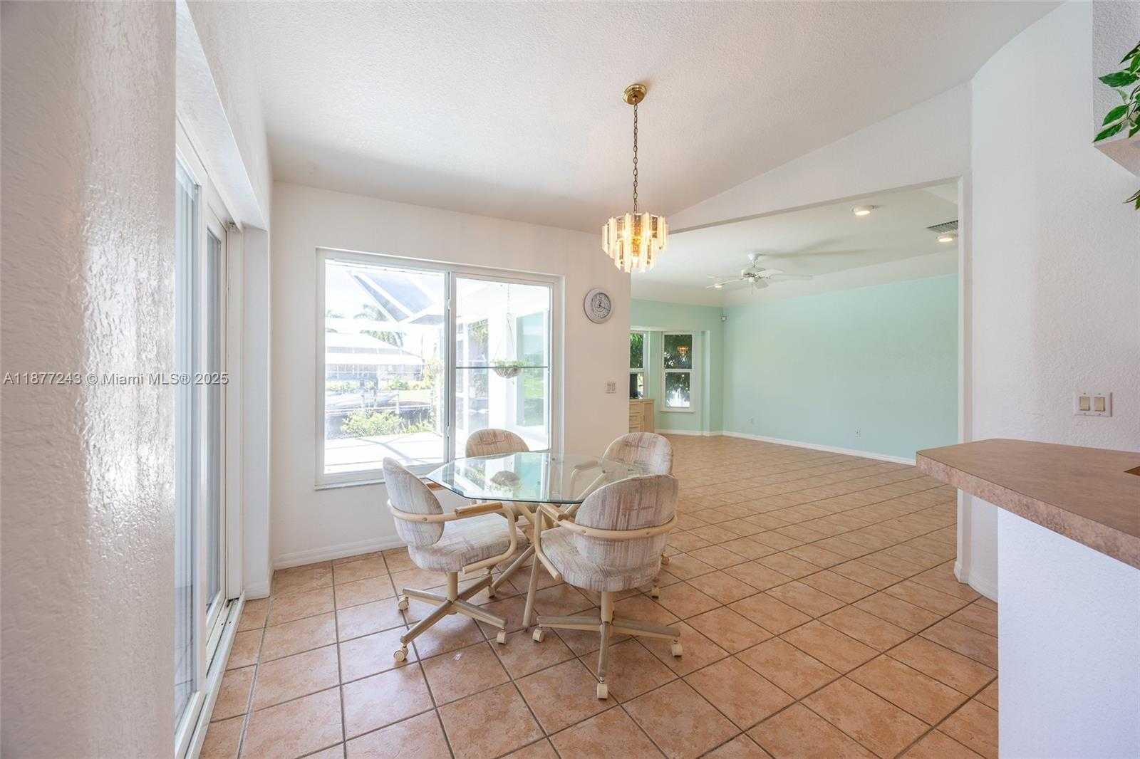Small Image of 3902 SOUTH EAST 13TH AVE, Cape Coral Number 20