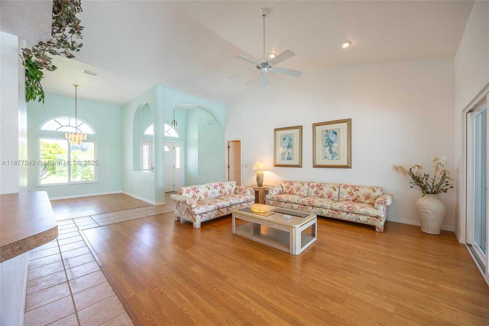 Small Image of 3902 SOUTH EAST 13TH AVE, Cape Coral Number 21
