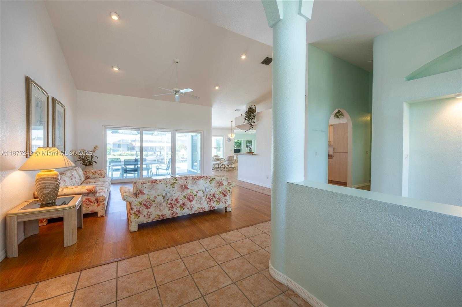 Small Image of 3902 SOUTH EAST 13TH AVE, Cape Coral Number 29