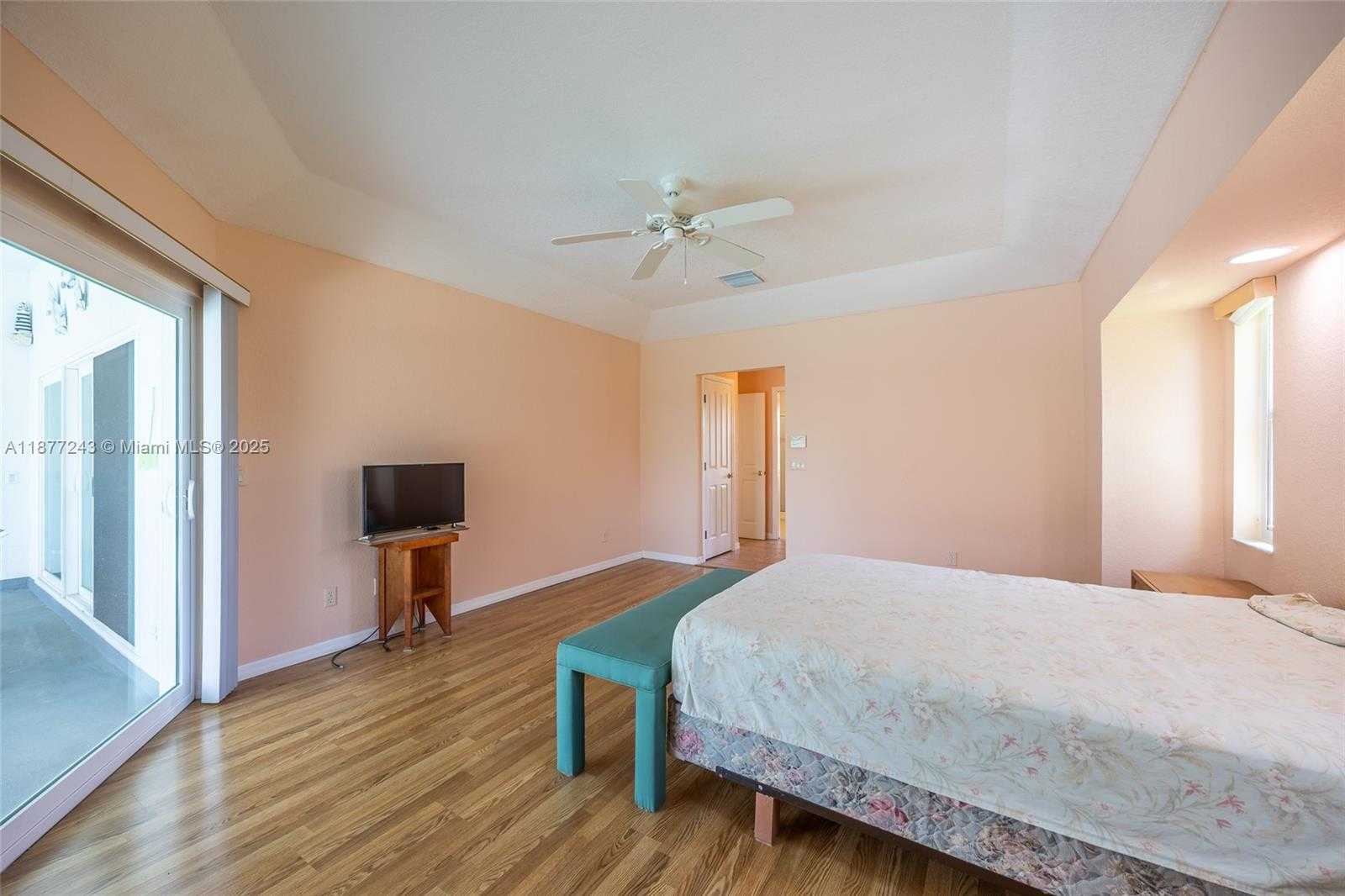 Small Image of 3902 SOUTH EAST 13TH AVE, Cape Coral Number 43