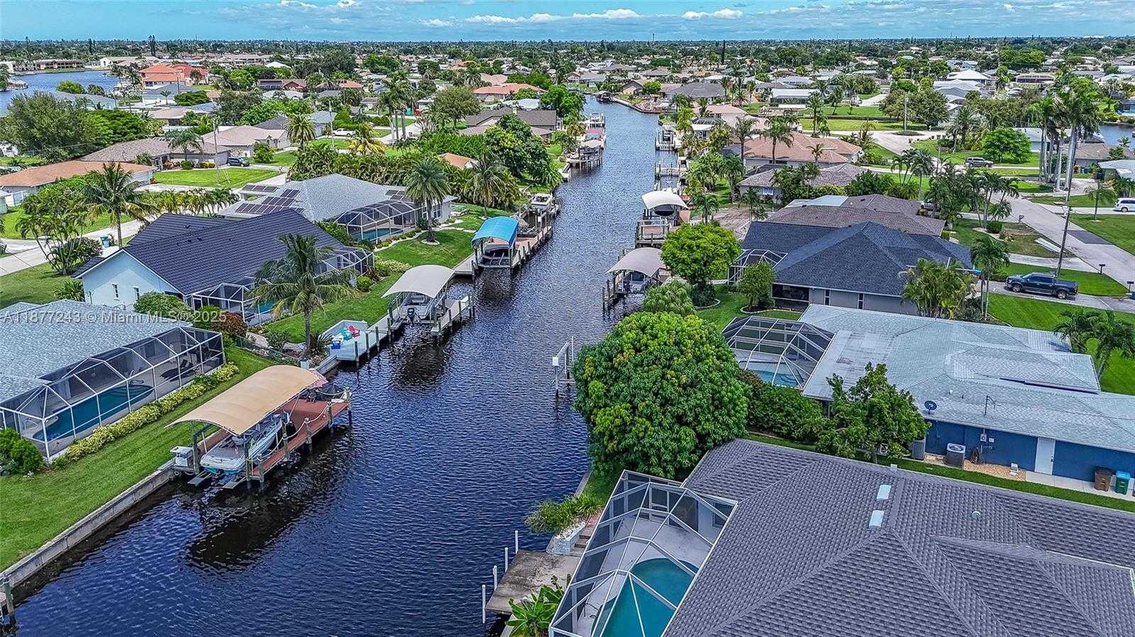 Small Image of 3902 SOUTH EAST 13TH AVE, Cape Coral Number 7