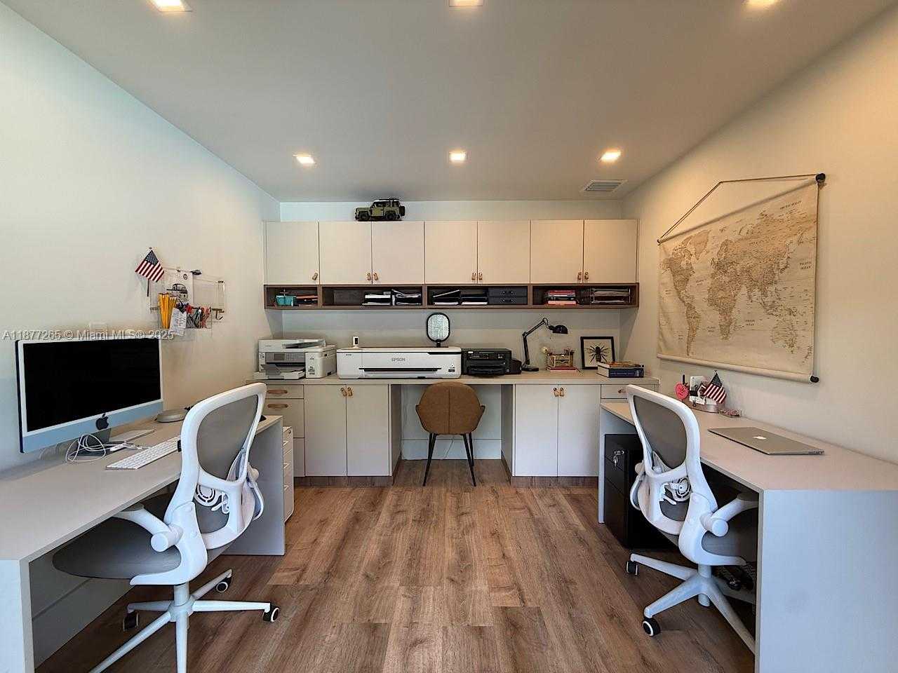 Small Image of 4100 SOUTH WEST 102ND AVE, Davie Number 19
