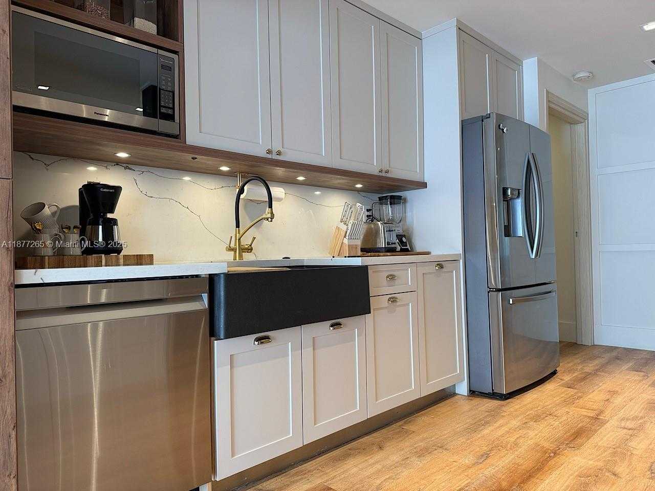 Small Image of 4100 SOUTH WEST 102ND AVE, Davie Number 4