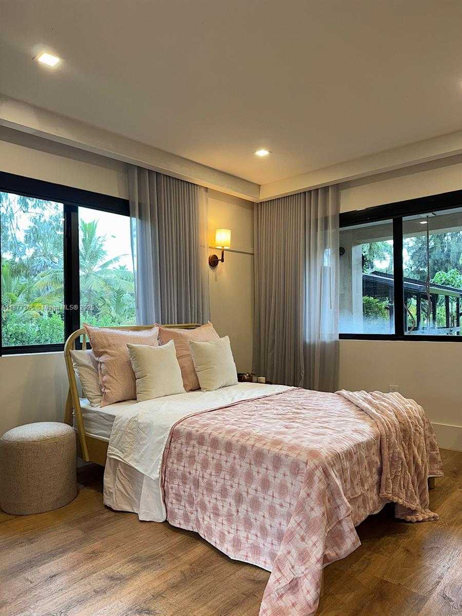 Small Image of 4100 SOUTH WEST 102ND AVE, Davie Number 53