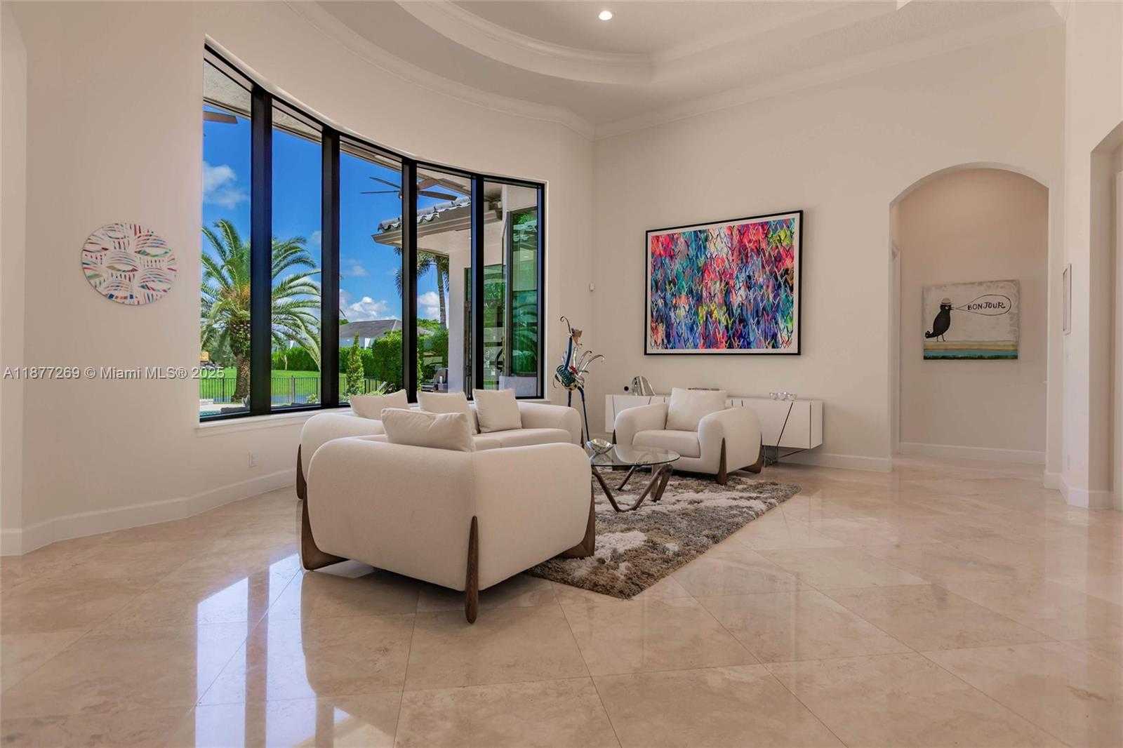 Small Image of 12641 NORTH STONEBROOK CIR, Davie Number 6