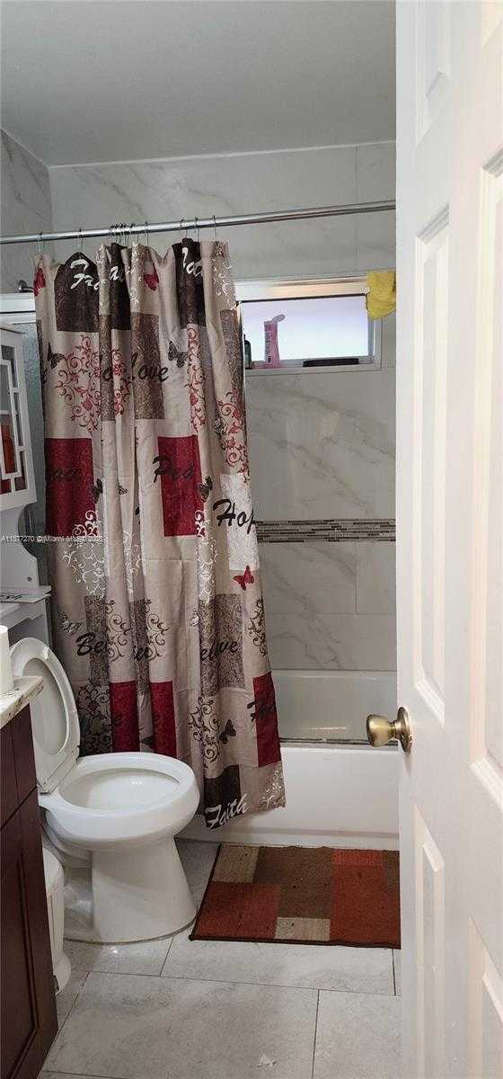 Small Image of 7707 SOUTH WEST 8TH ST, North Lauderdale Number 25