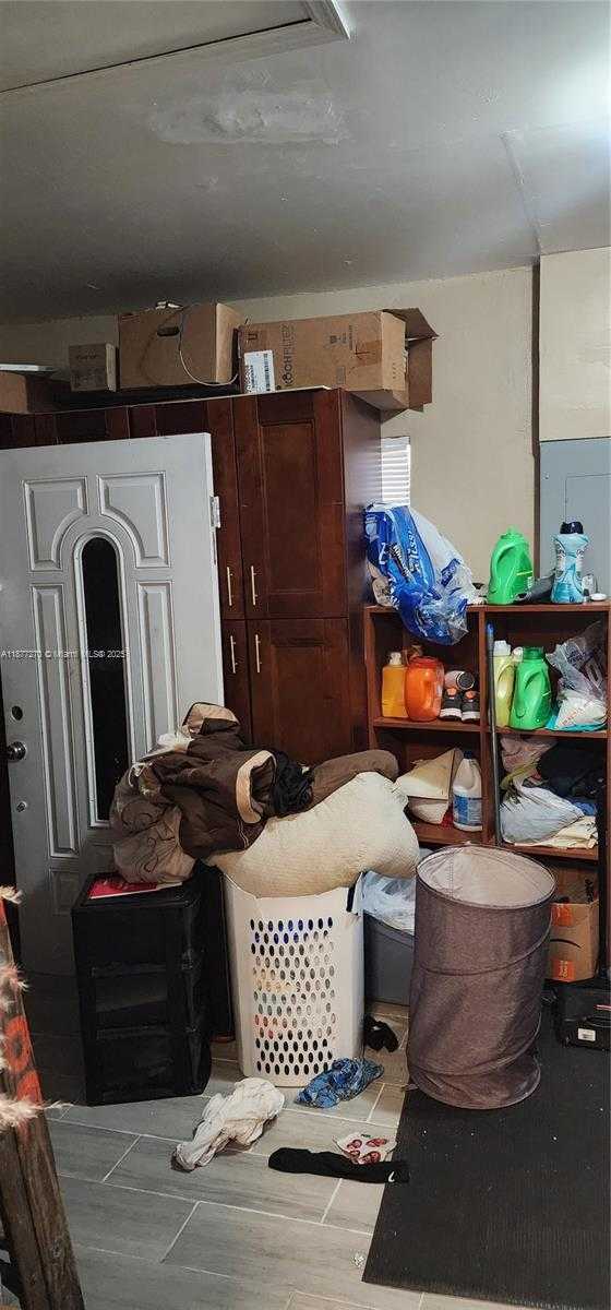 Small Image of 7707 SOUTH WEST 8TH ST, North Lauderdale Number 8