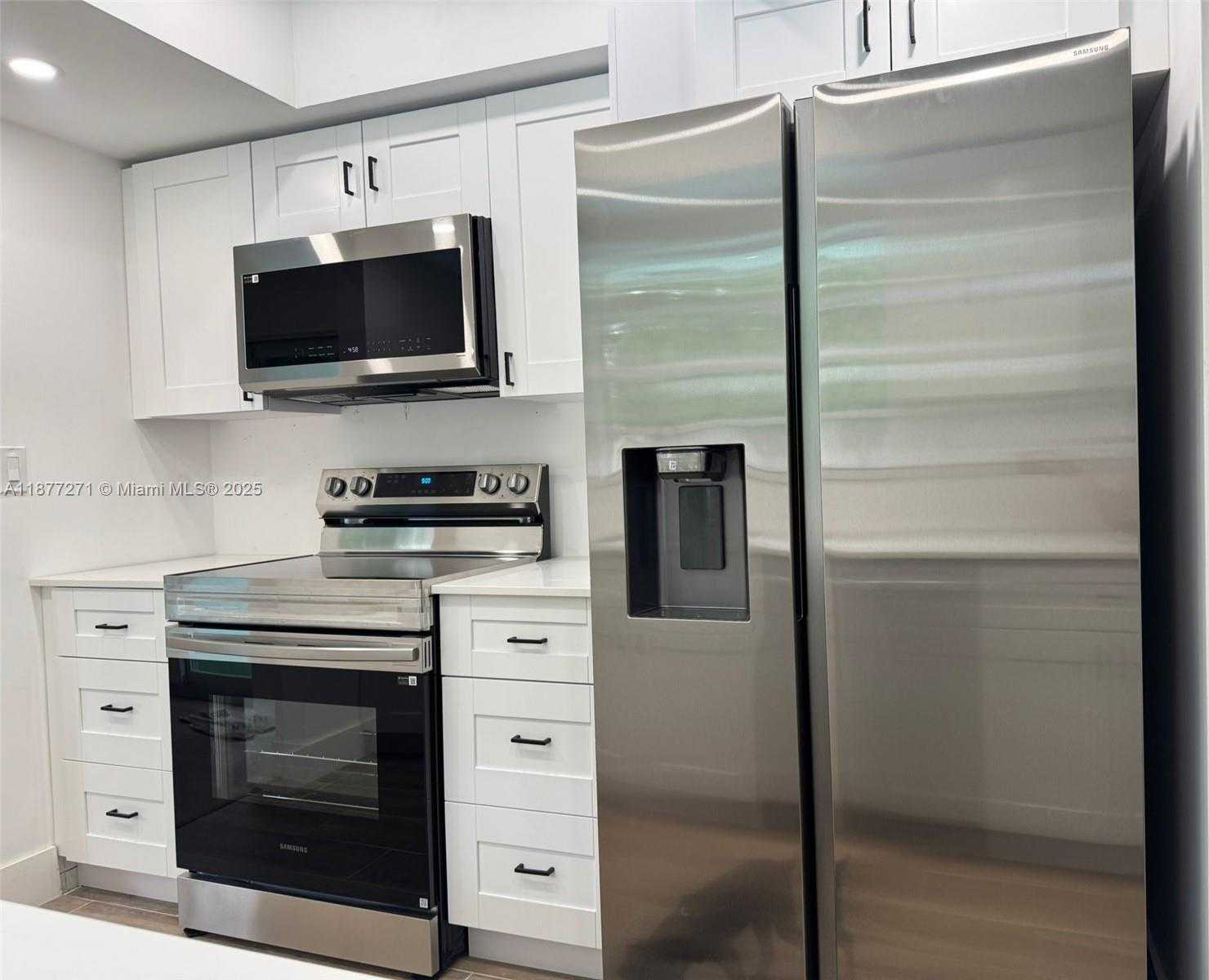 Small Image of 370 NORTH WEST 43RD AVE, Plantation Number 4
