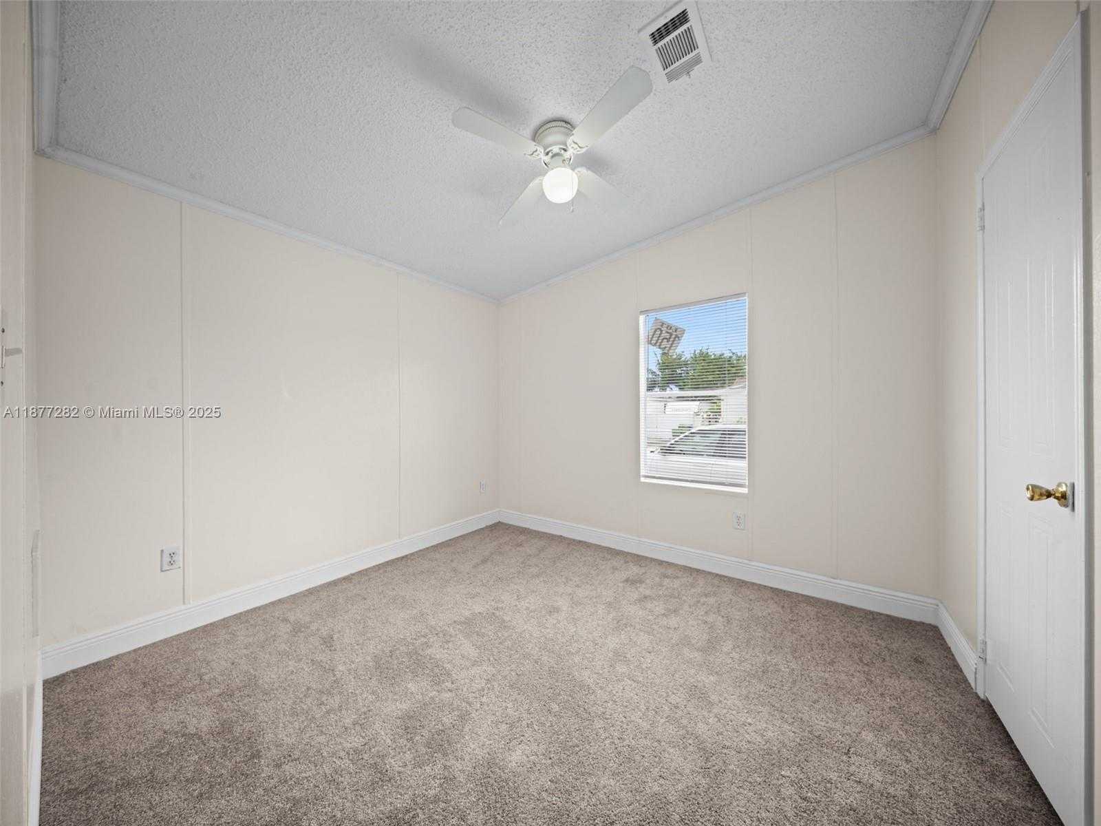 Small Image of 220 NORTH EAST 12TH AVE LOT 150, Homestead Number 21