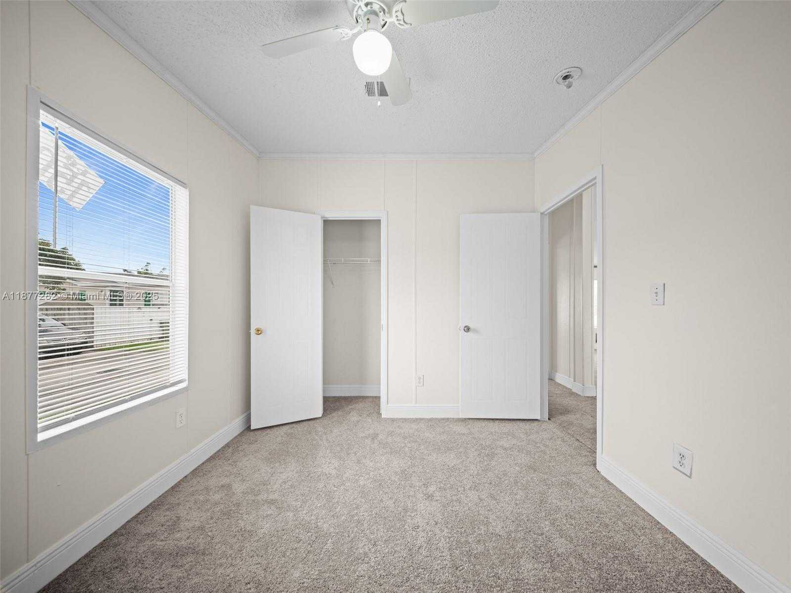 Small Image of 220 NORTH EAST 12TH AVE LOT 150, Homestead Number 22