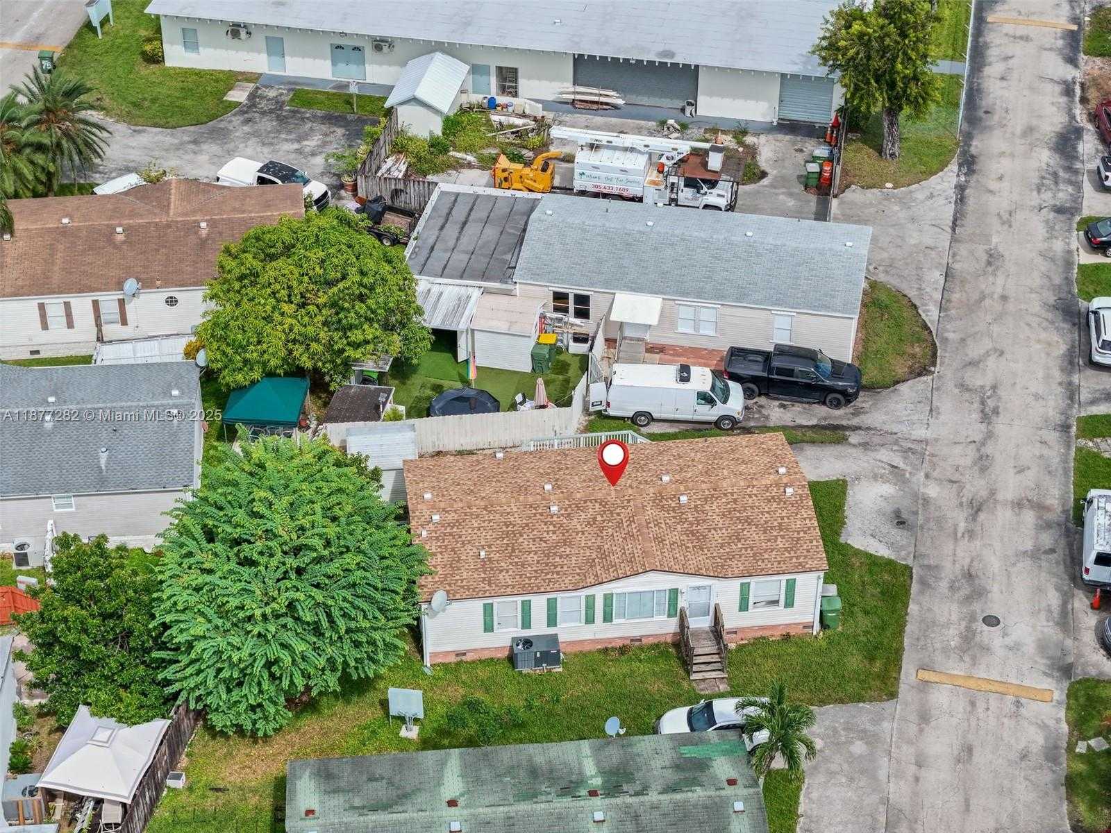 Small Image of 220 NORTH EAST 12TH AVE LOT 150, Homestead Number 42