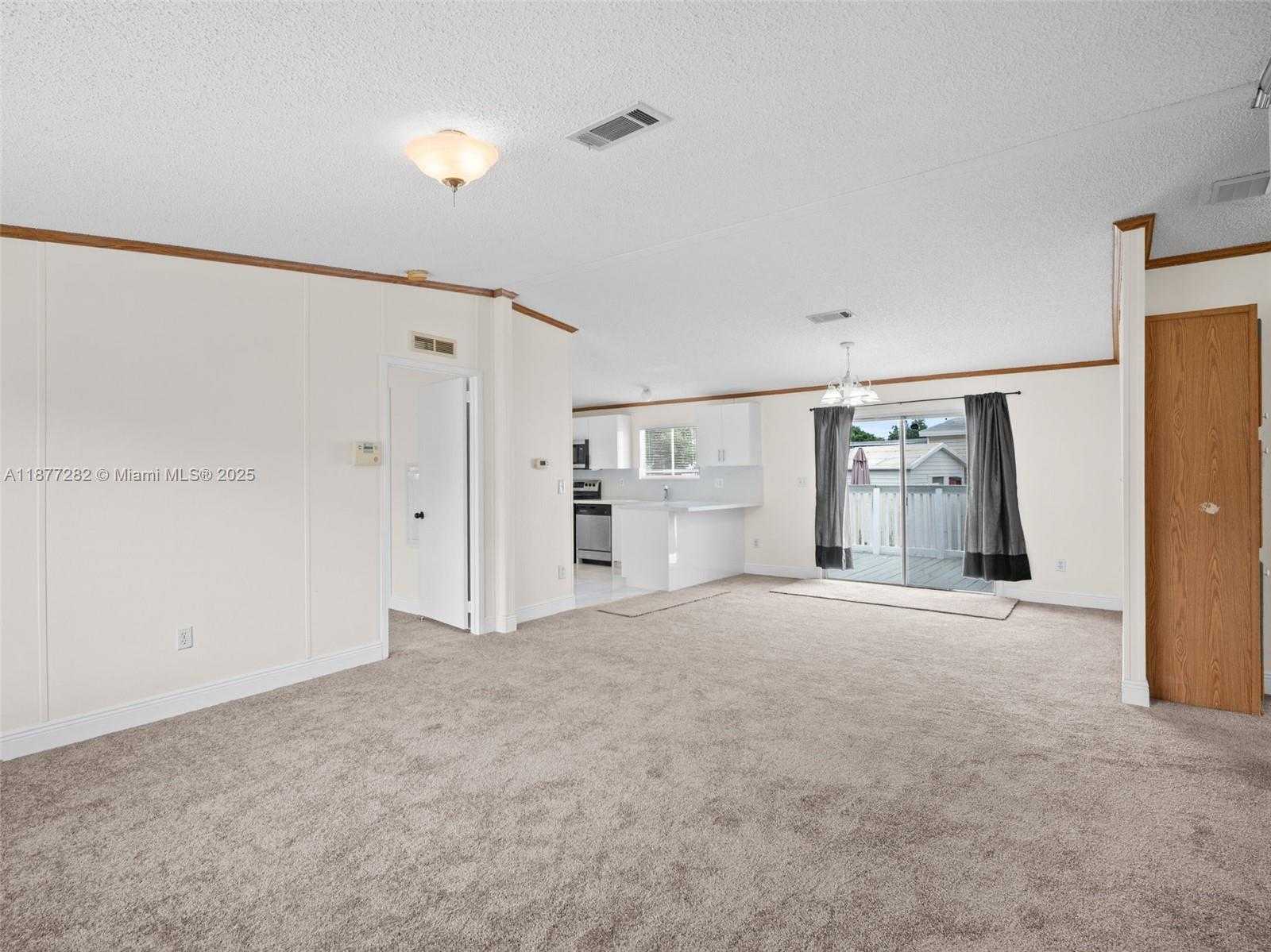 Small Image of 220 NORTH EAST 12TH AVE LOT 150, Homestead Number 5