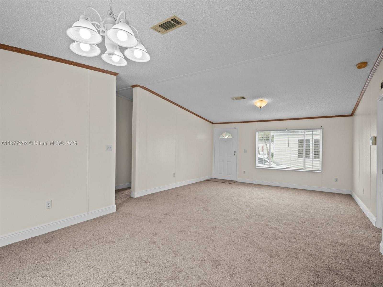 Small Image of 220 NORTH EAST 12TH AVE LOT 150, Homestead Number 6