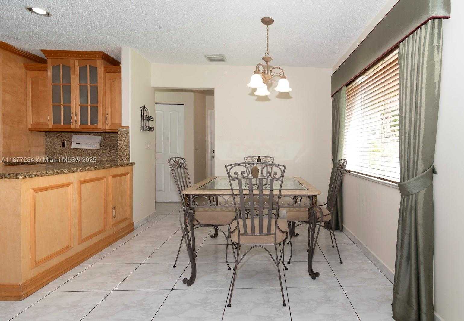 Small Image of 2293 SOUTH WEST 182ND WAY, Miramar Number 15