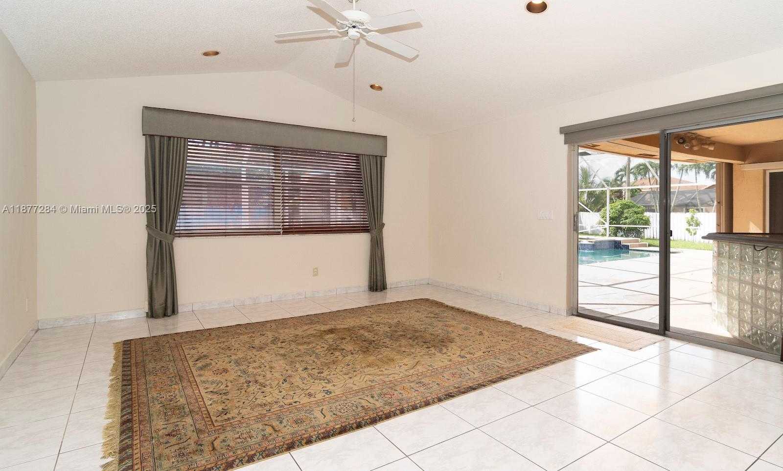 Small Image of 2293 SOUTH WEST 182ND WAY, Miramar Number 16