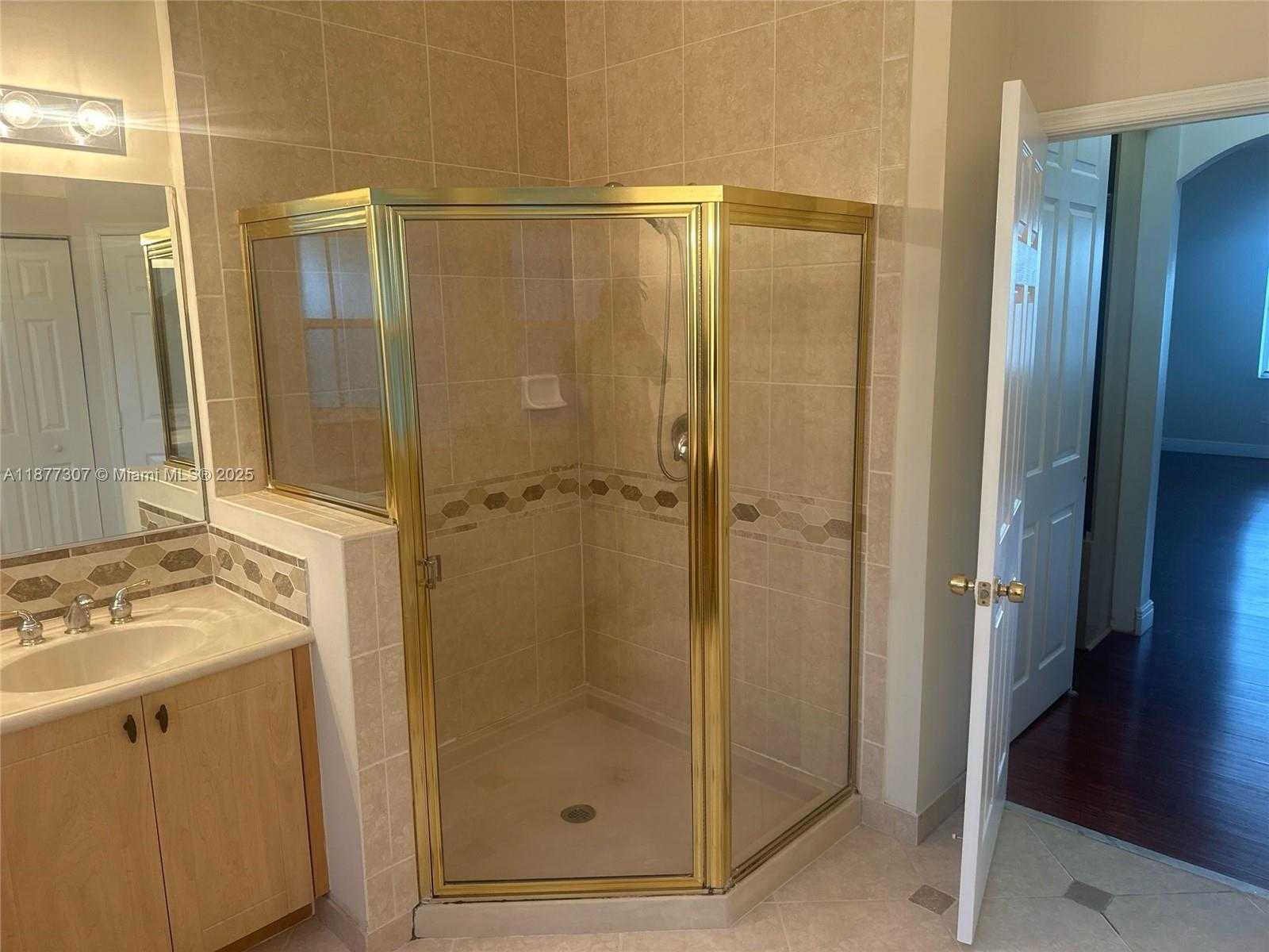 Small Image of 5042 SOUTH WEST 164TH AVE, Miramar Number 4
