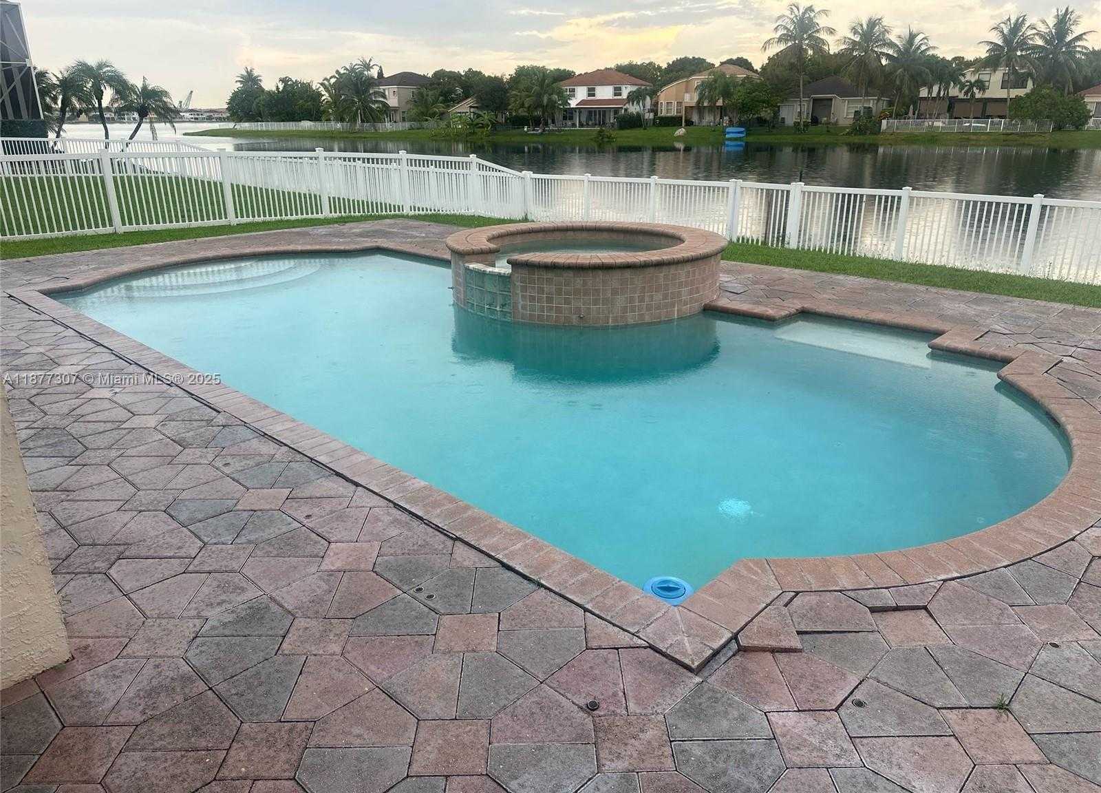 Small Image of 5042 SOUTH WEST 164TH AVE, Miramar Number 5