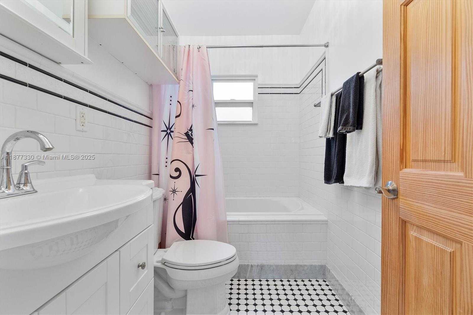 Small Image of 660 NORTH EAST 32ND ST, Oakland Park Number 10