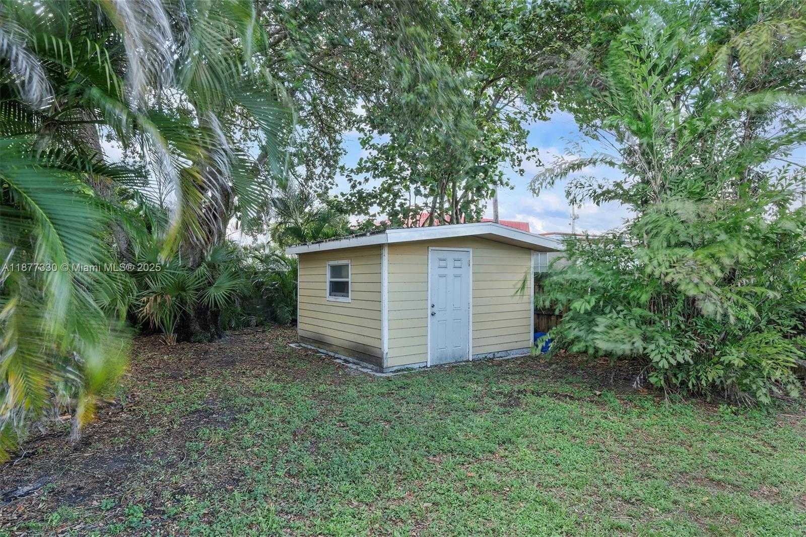 Small Image of 660 NORTH EAST 32ND ST, Oakland Park Number 17