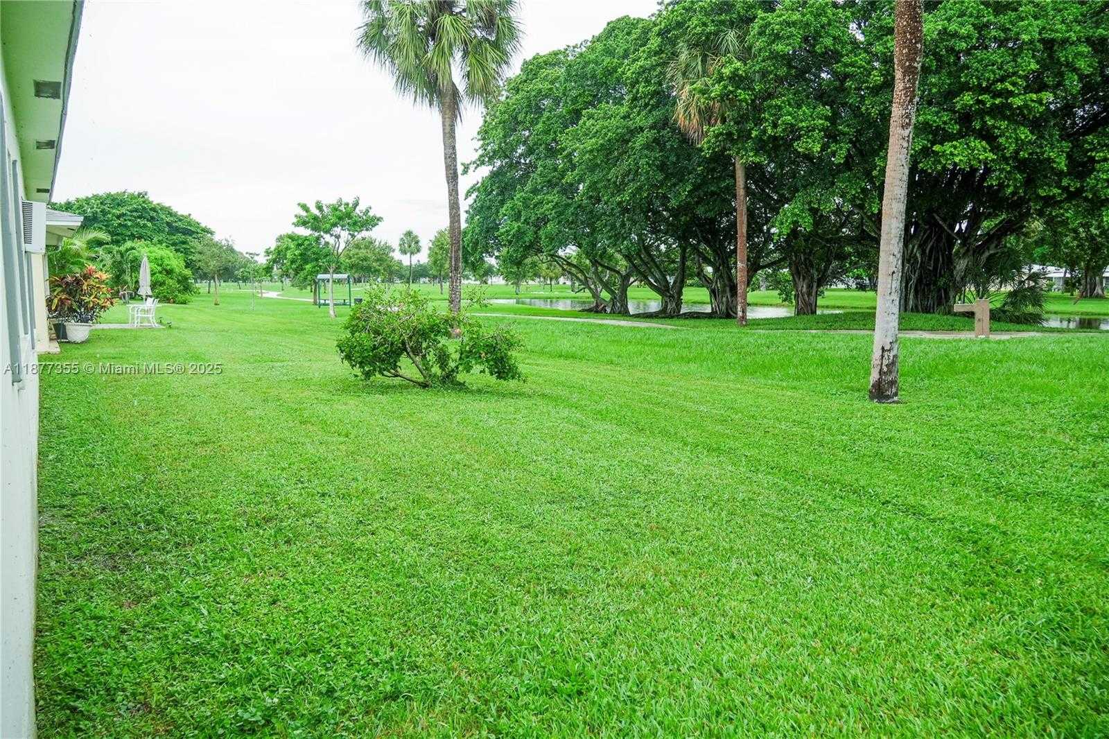 Small Image of 4401 NORTH WEST 45TH ST, Tamarac Number 26