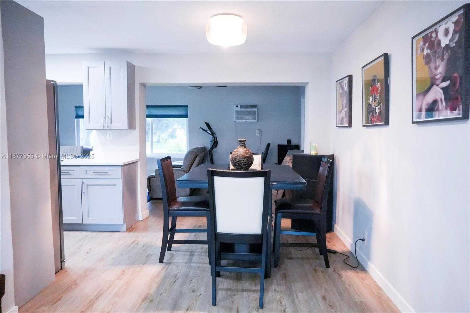 Small Image of 4401 NORTH WEST 45TH ST, Tamarac Number 8