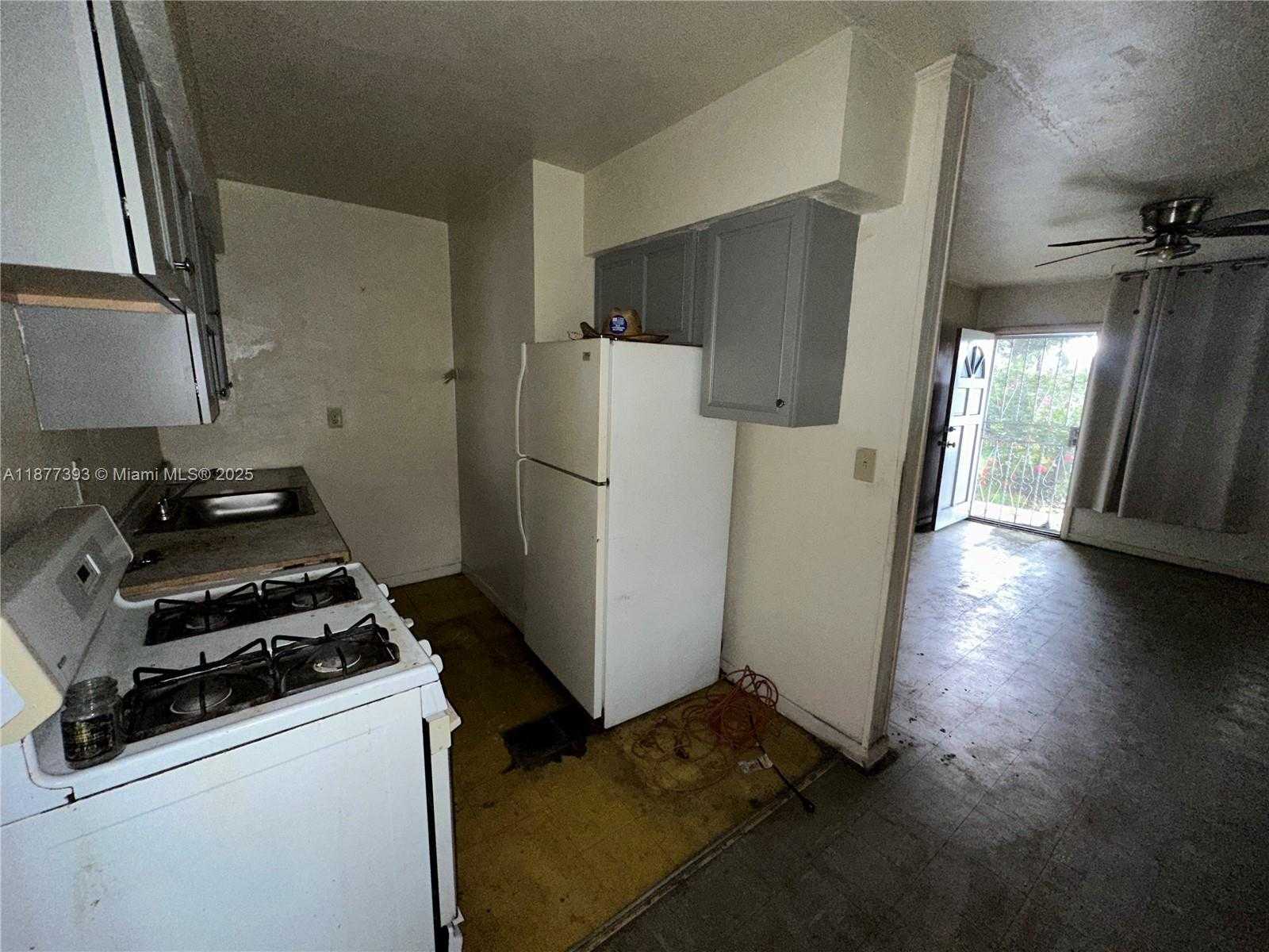 Small Image of 16441 NORTH WEST 18TH AVE, Miami Gardens Number 12