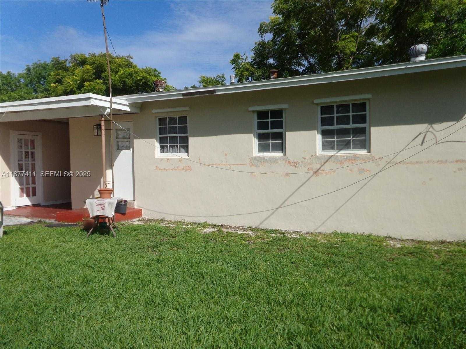 Small Image of 10020 DOMINICAN DR, Cutler Bay Number 22