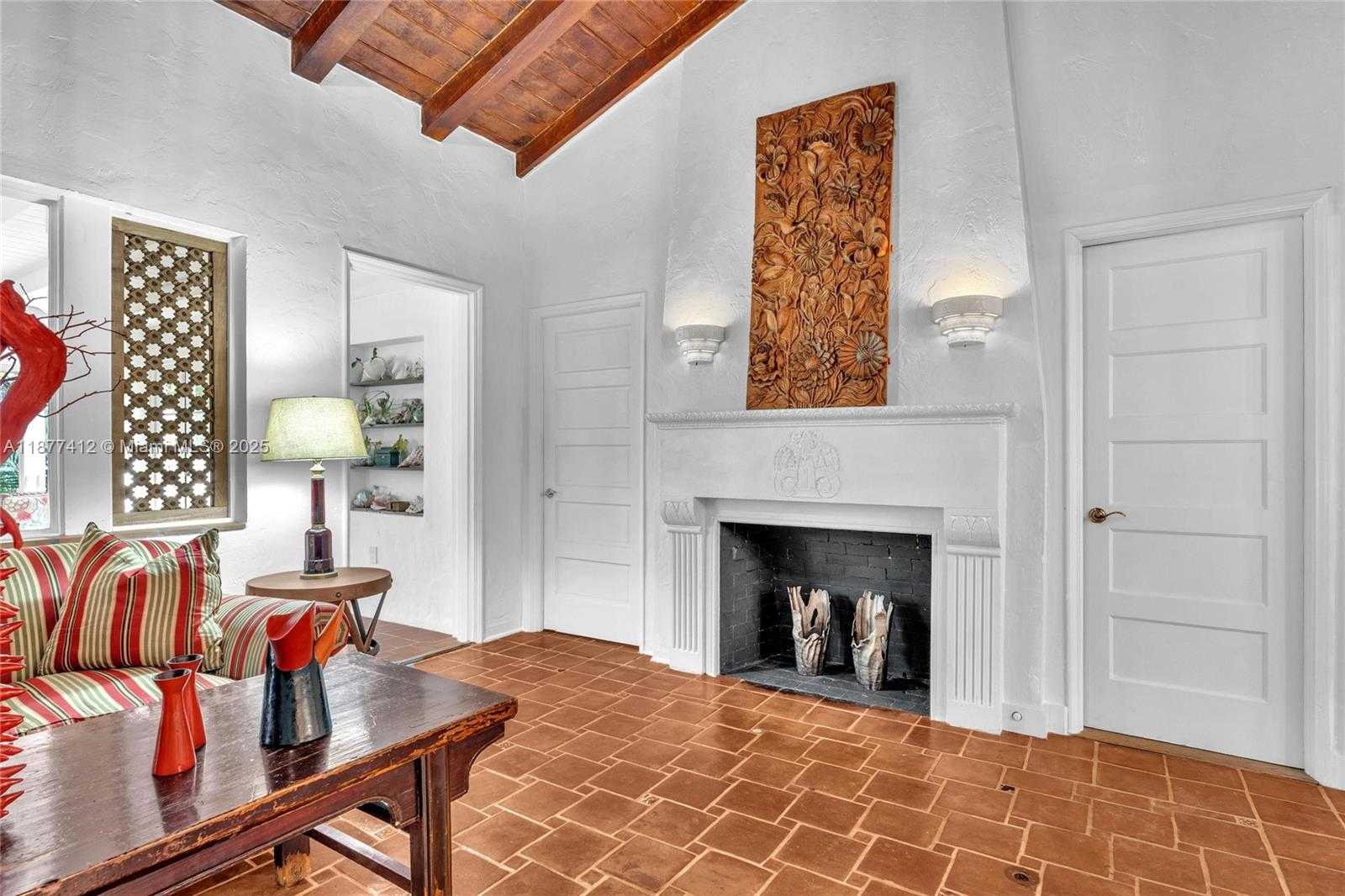 Small Image of 856 TYLER ST, Hollywood Number 18