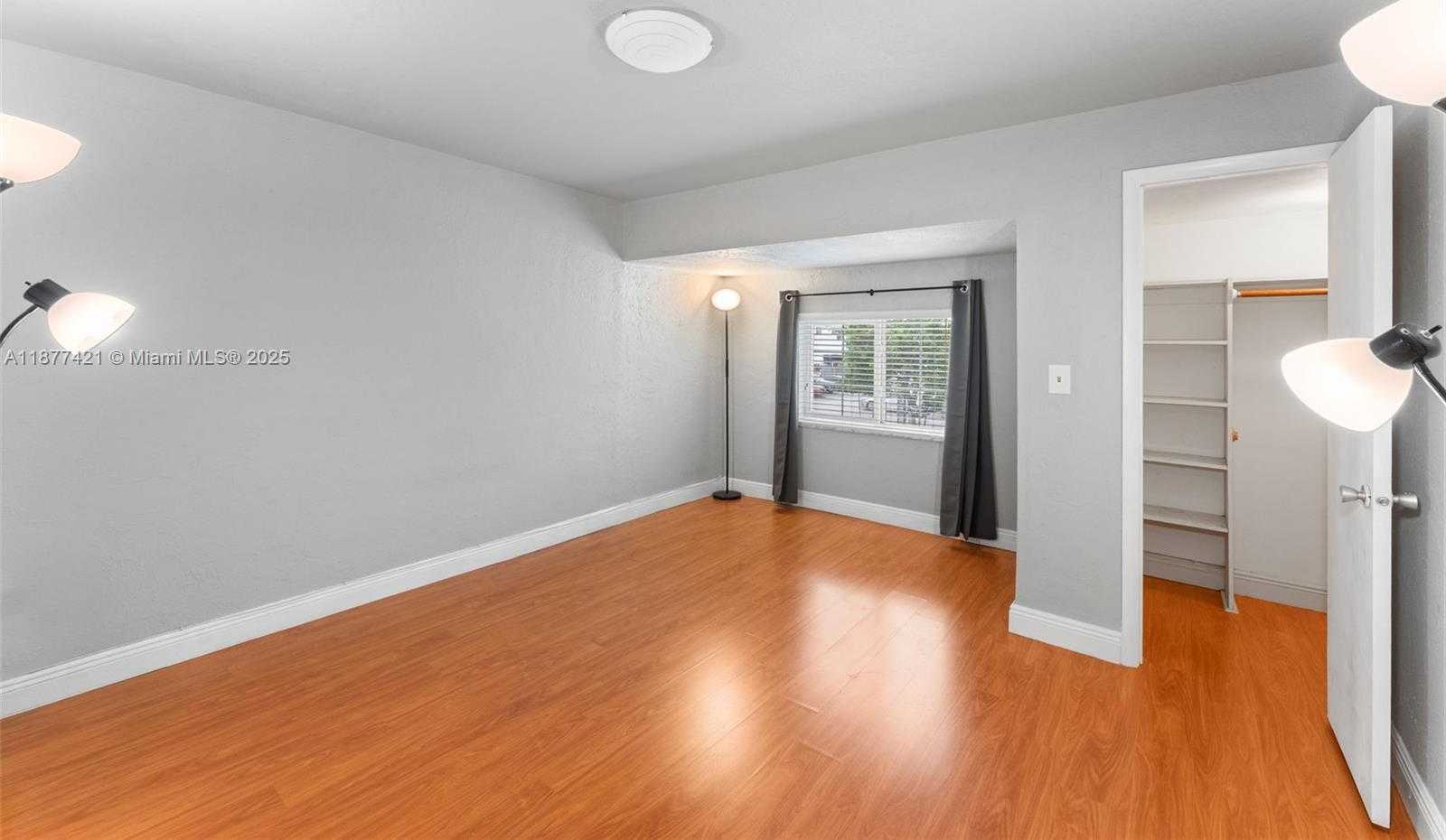 Small Image of 7025 WEST 19TH CT, Hialeah Number 12