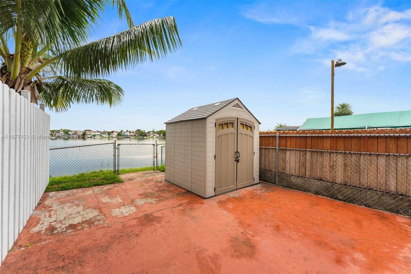 Small Image of 7025 WEST 19TH CT, Hialeah Number 23