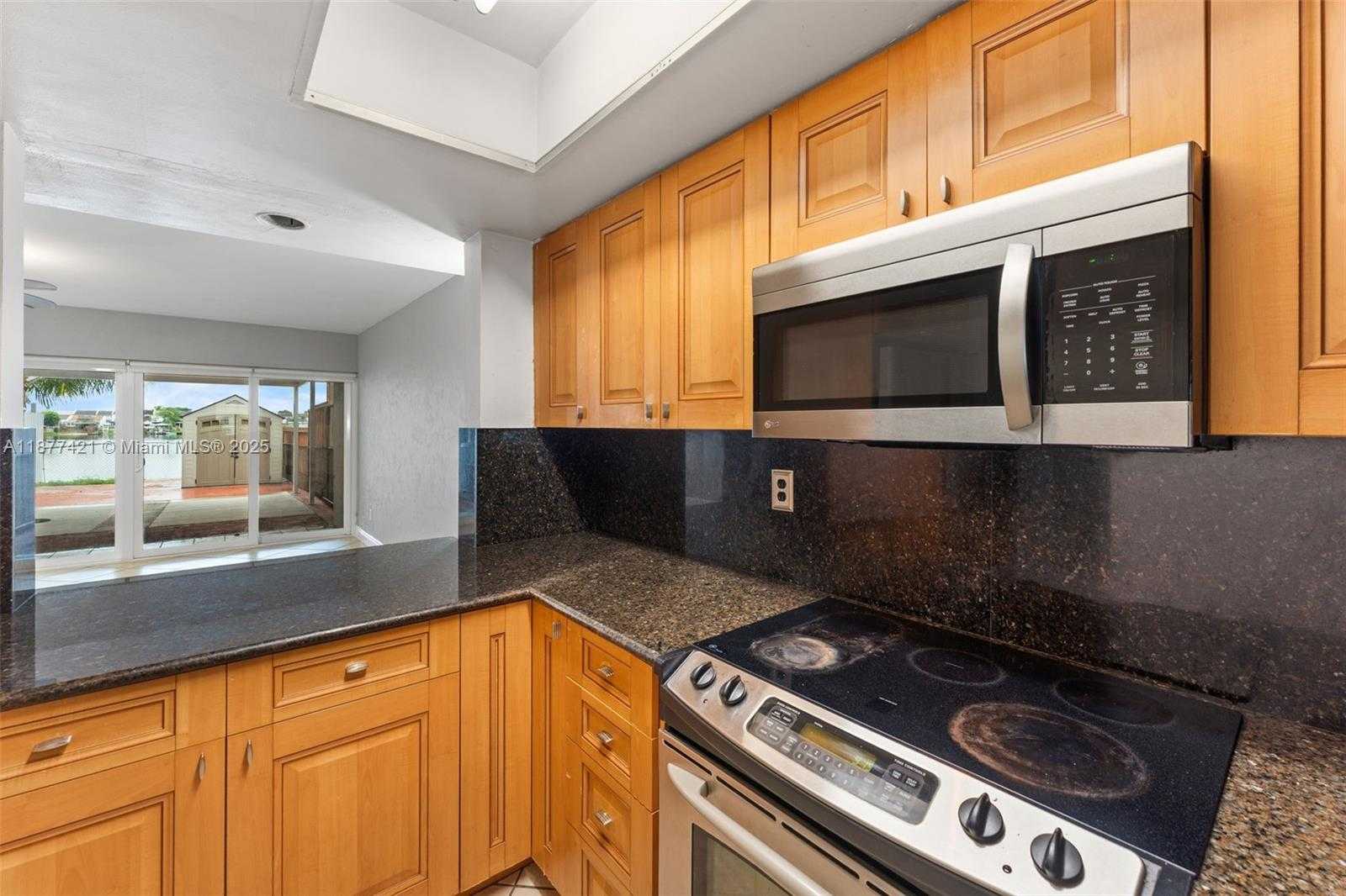 Small Image of 7025 WEST 19TH CT, Hialeah Number 7