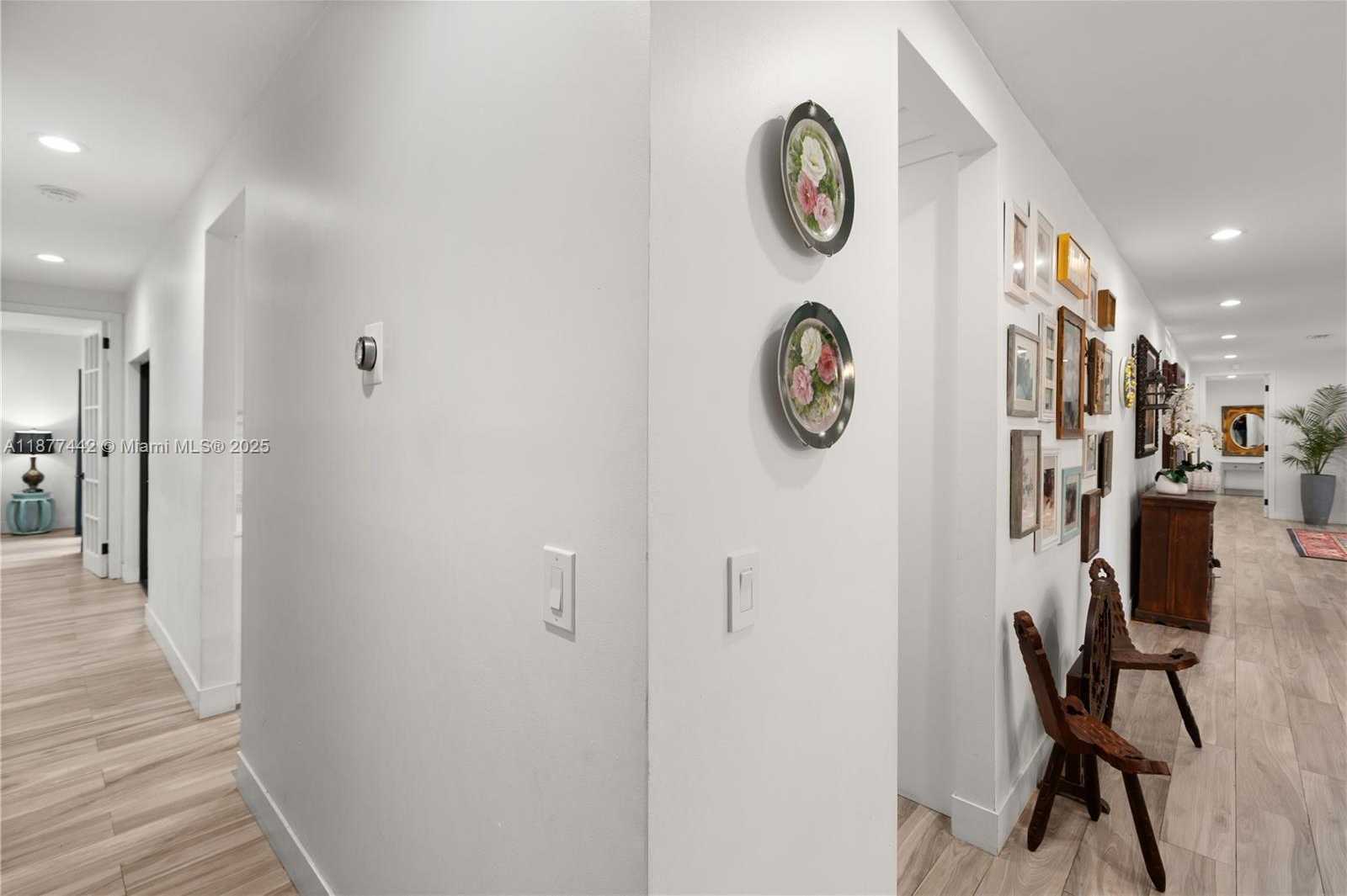 Small Image of 13505 SOUTH WEST 83RD CT, Pinecrest Number 11