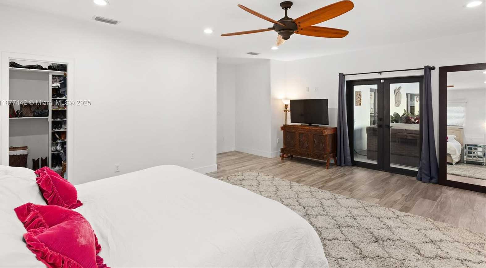 Small Image of 13505 SOUTH WEST 83RD CT, Pinecrest Number 42
