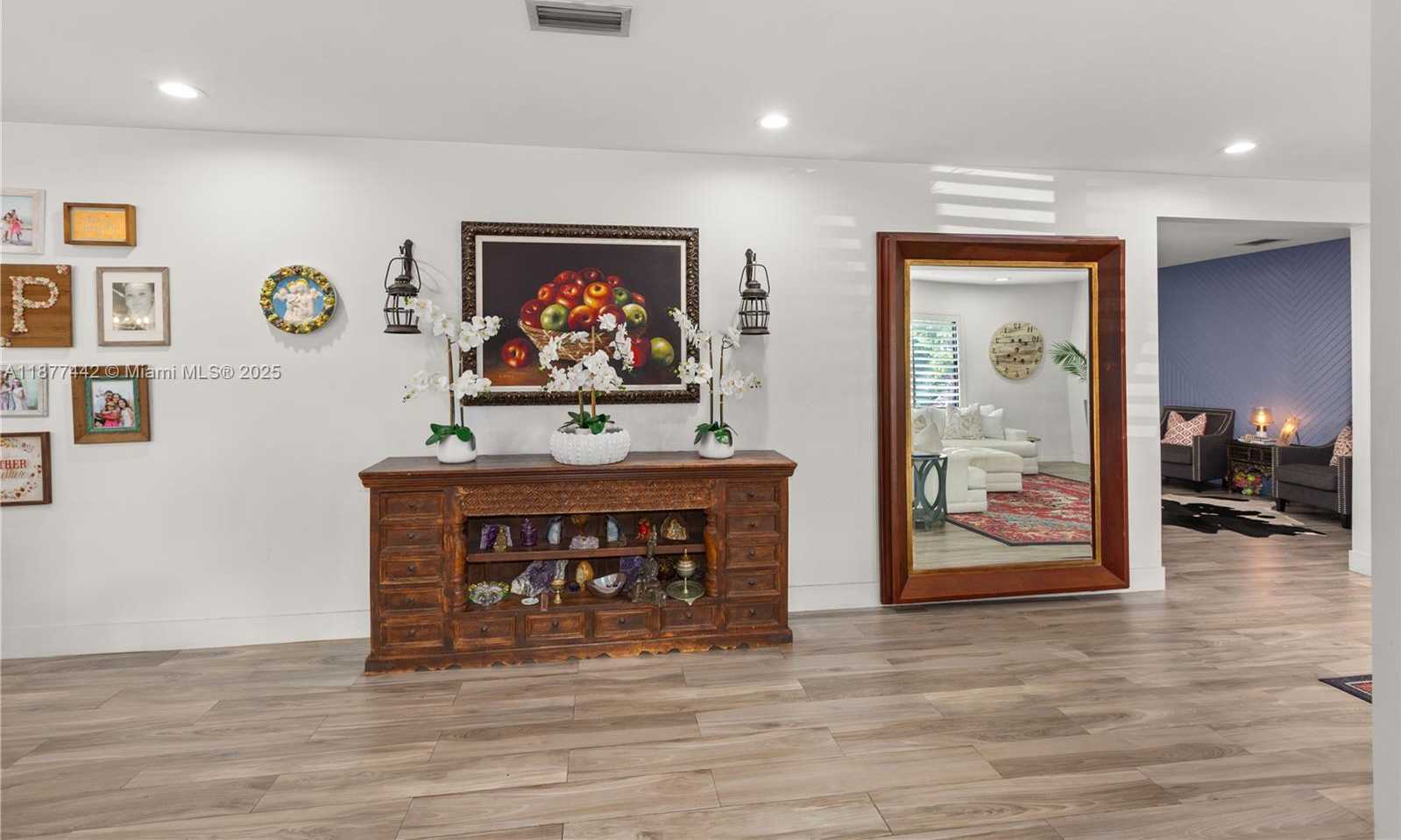 Small Image of 13505 SOUTH WEST 83RD CT, Pinecrest Number 7