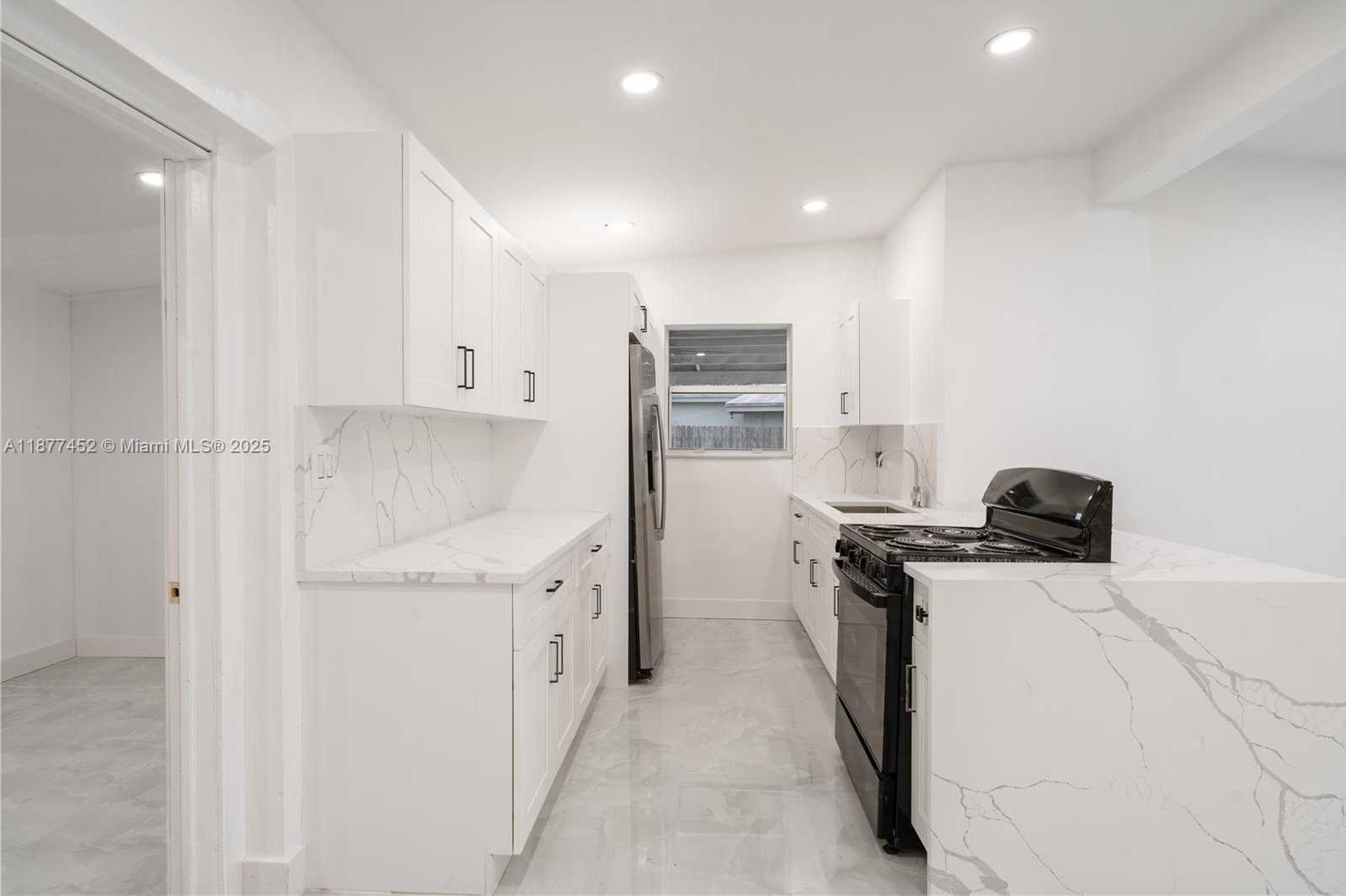 Small Image of 4041 NORTH EAST 15TH TER, Pompano Beach Number 6