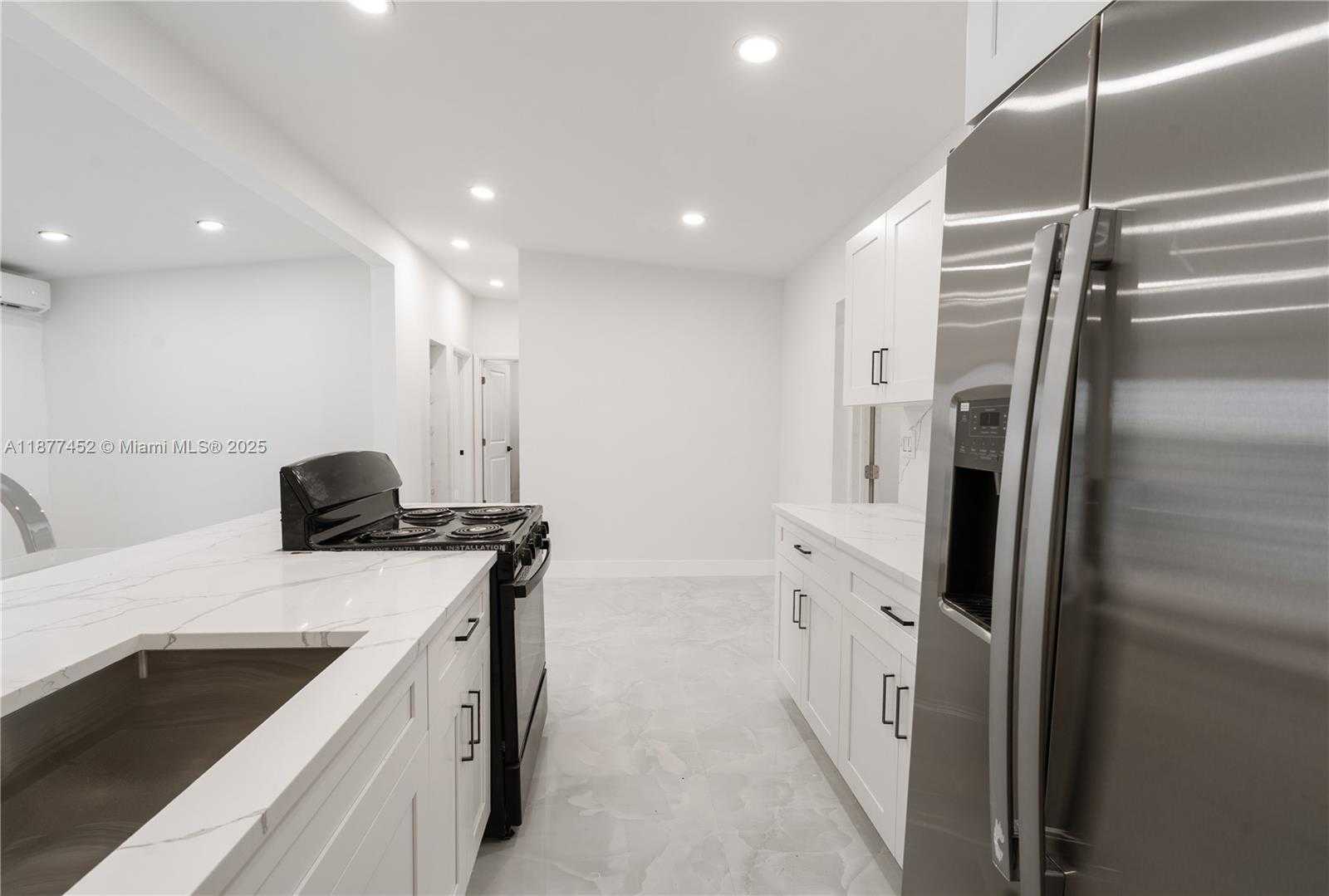 Small Image of 4041 NORTH EAST 15TH TER, Pompano Beach Number 8