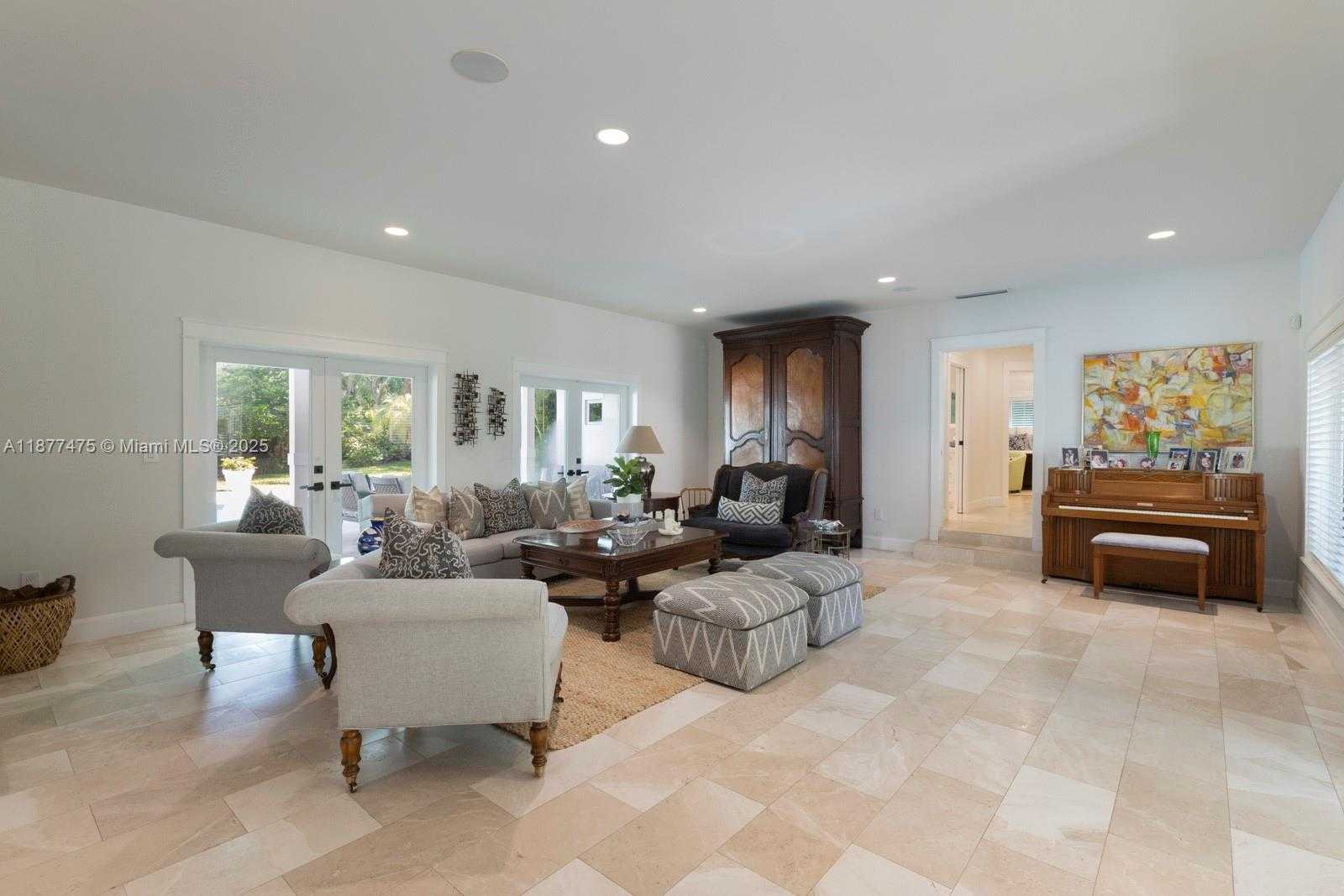 Small Image of 6195 SOUTH WEST 133RD ST, Pinecrest Number 13