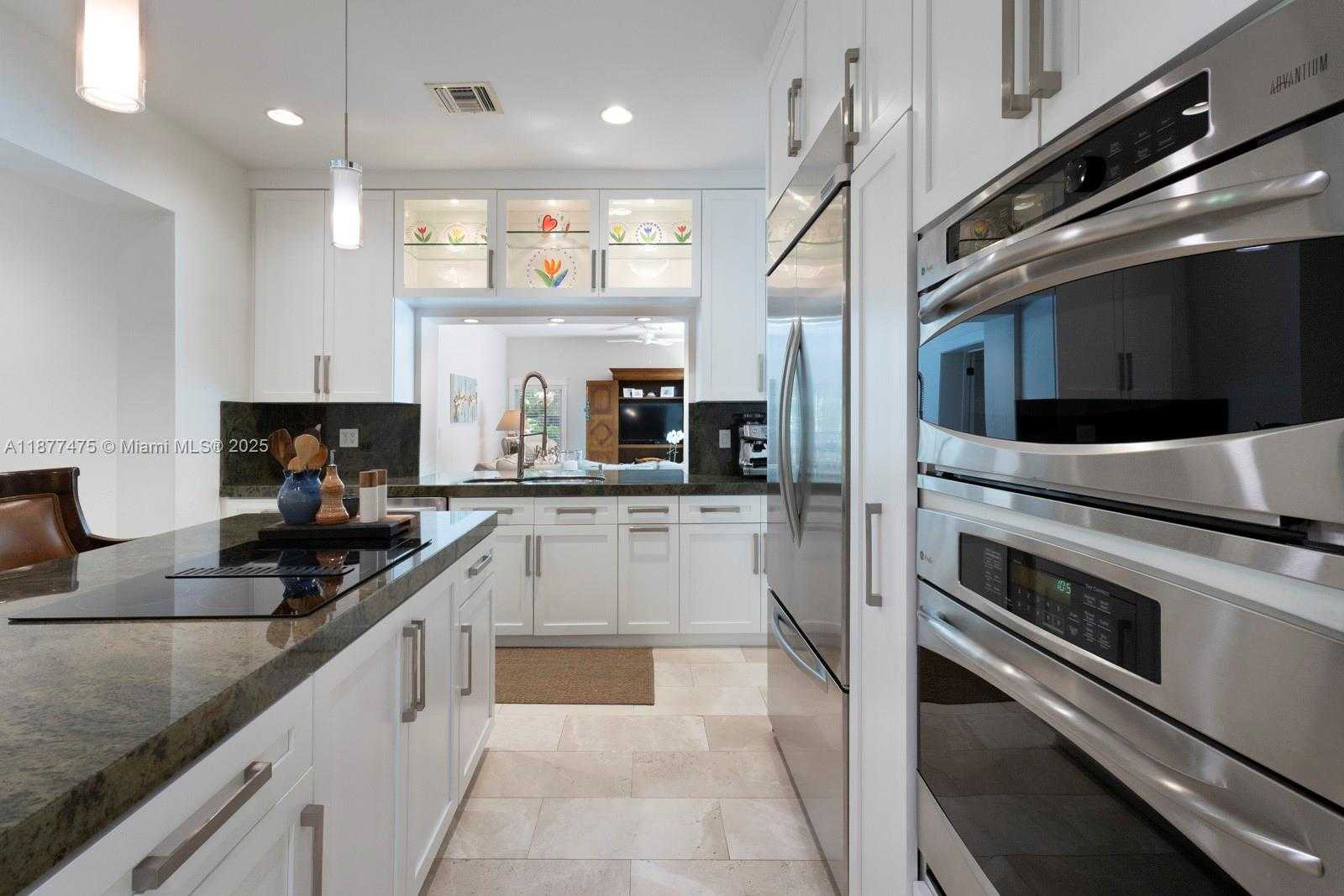 Small Image of 6195 SOUTH WEST 133RD ST, Pinecrest Number 23