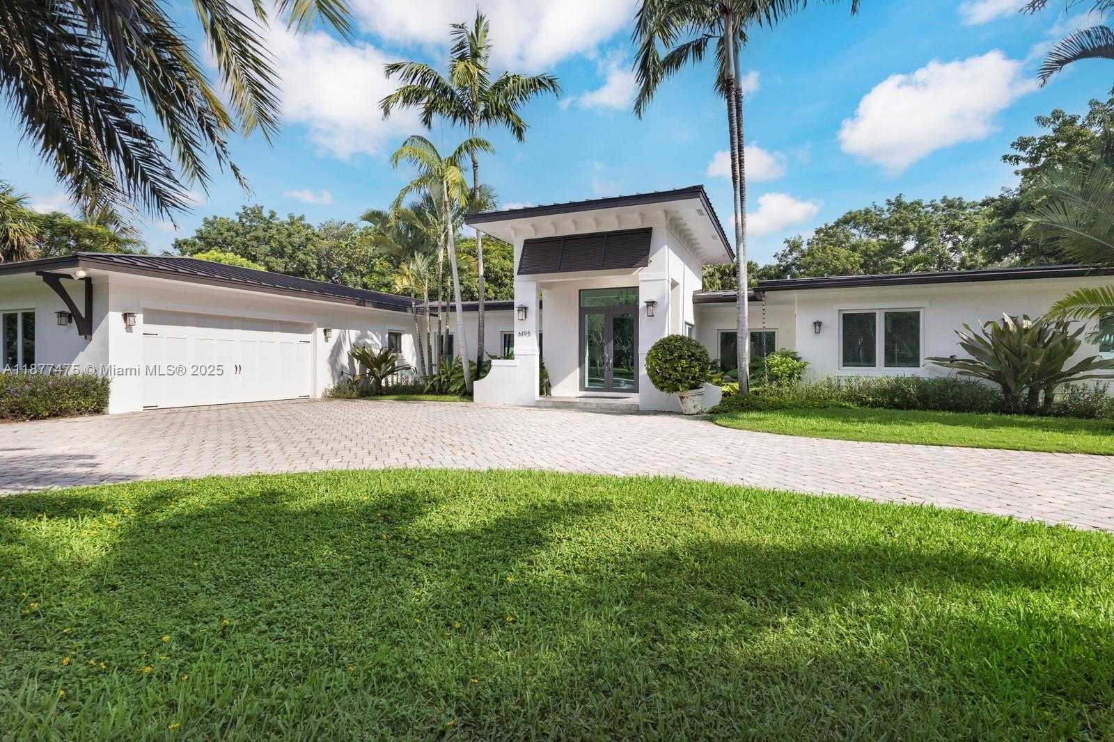 Small Image of 6195 SOUTH WEST 133RD ST, Pinecrest Number 3