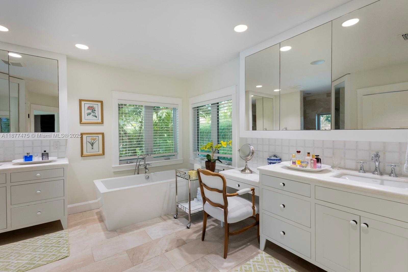 Small Image of 6195 SOUTH WEST 133RD ST, Pinecrest Number 33