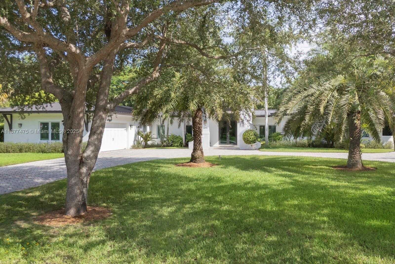 Small Image of 6195 SOUTH WEST 133RD ST, Pinecrest Number 4