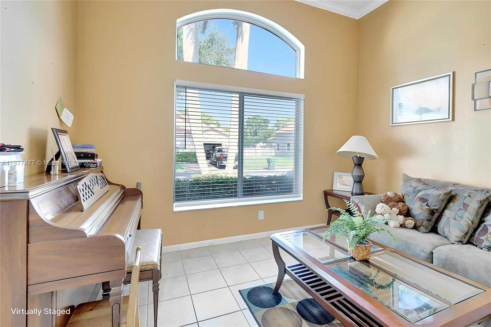 Small Image of 1874 NORTH WEST 74TH WAY, Pembroke Pines Number 10