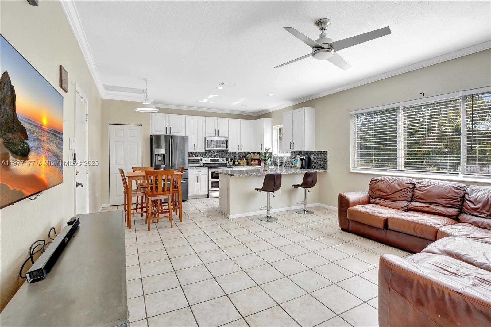 Small Image of 1874 NORTH WEST 74TH WAY, Pembroke Pines Number 19