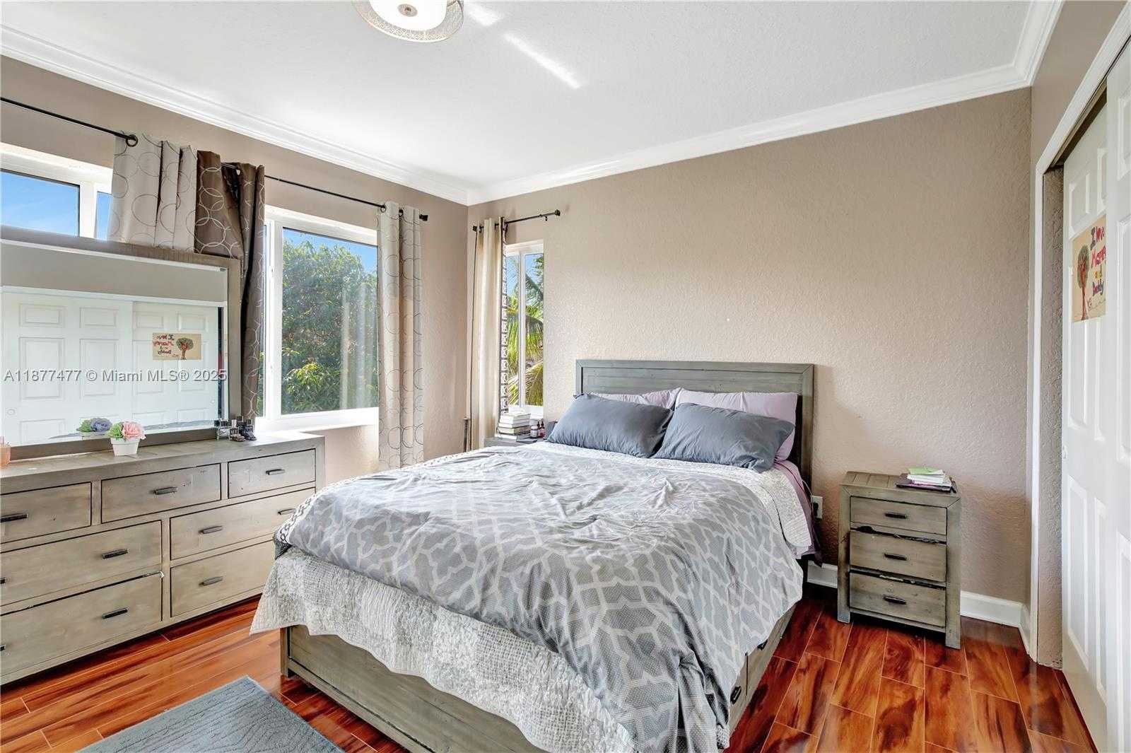 Small Image of 1874 NORTH WEST 74TH WAY, Pembroke Pines Number 36