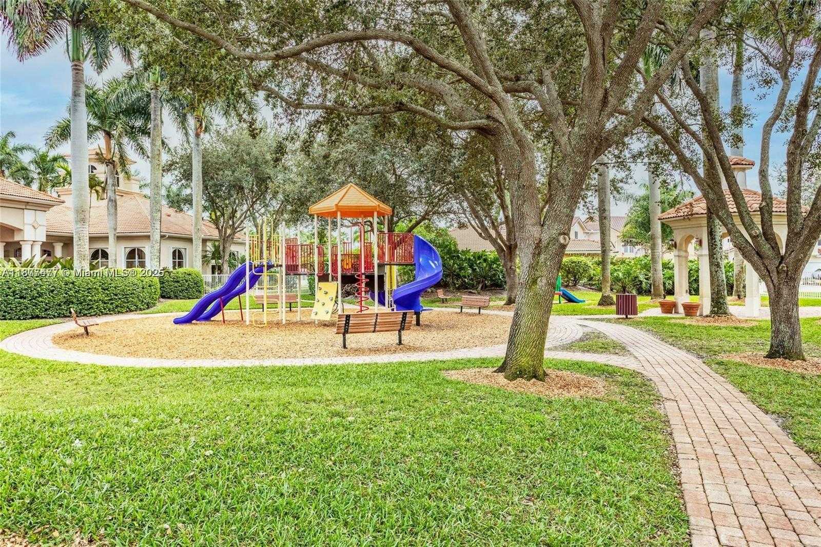 Small Image of 1874 NORTH WEST 74TH WAY, Pembroke Pines Number 46