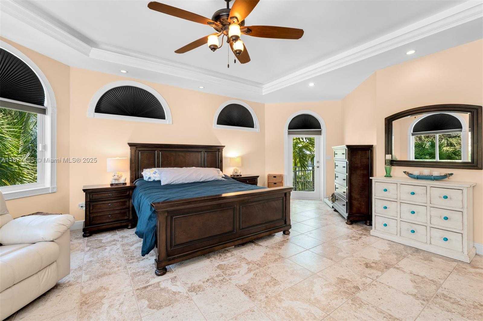 Small Image of 3742 SEAGRAPE ST, Big Pine Number 19